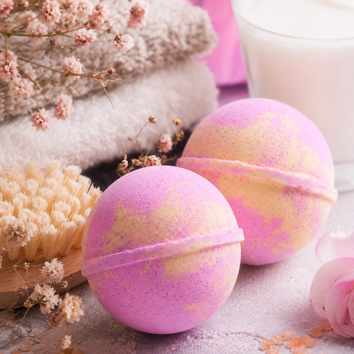 Mae Luna Honeysuckle Bath Bomb product photo