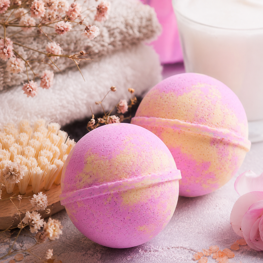 Mae Luna Honeysuckle Bath Bomb product photo